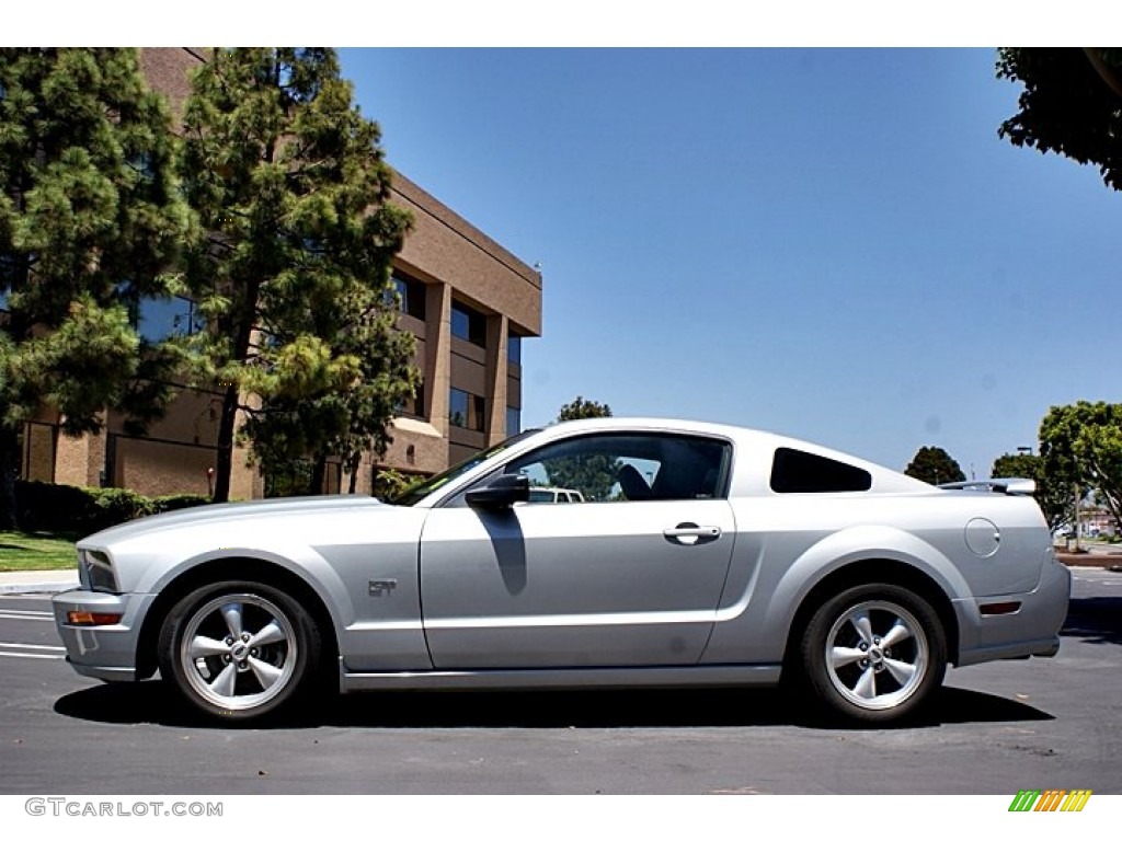 Satin Silver Metallic 2007 Ford Mustang GT Deluxe Coupe Exterior Photo #66140852