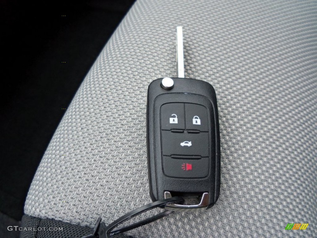 2012 Cruze LS - Blue Granite Metallic / Jet Black/Medium Titanium photo #15