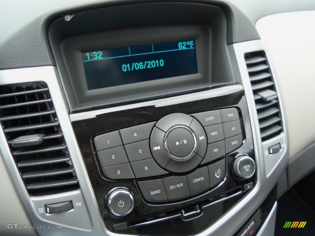 2012 Cruze LS - Blue Granite Metallic / Jet Black/Medium Titanium photo #17