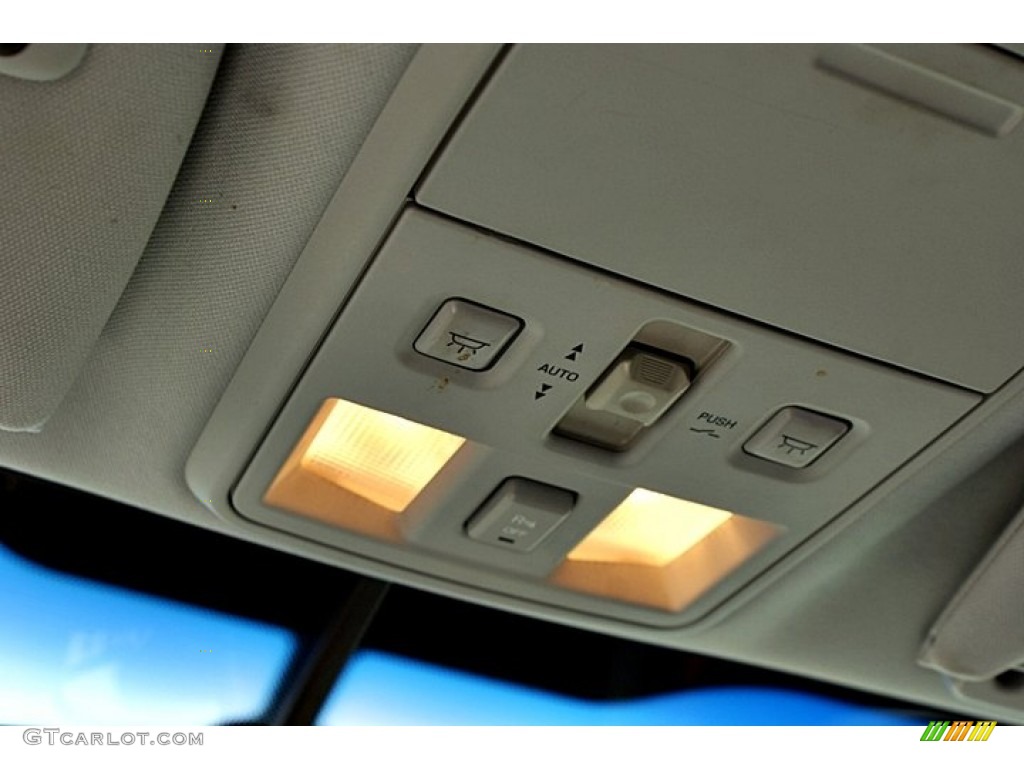 2004 LS V8 - Cashmere Tri-Coat / Dark Stone/Medium Light Stone photo #33