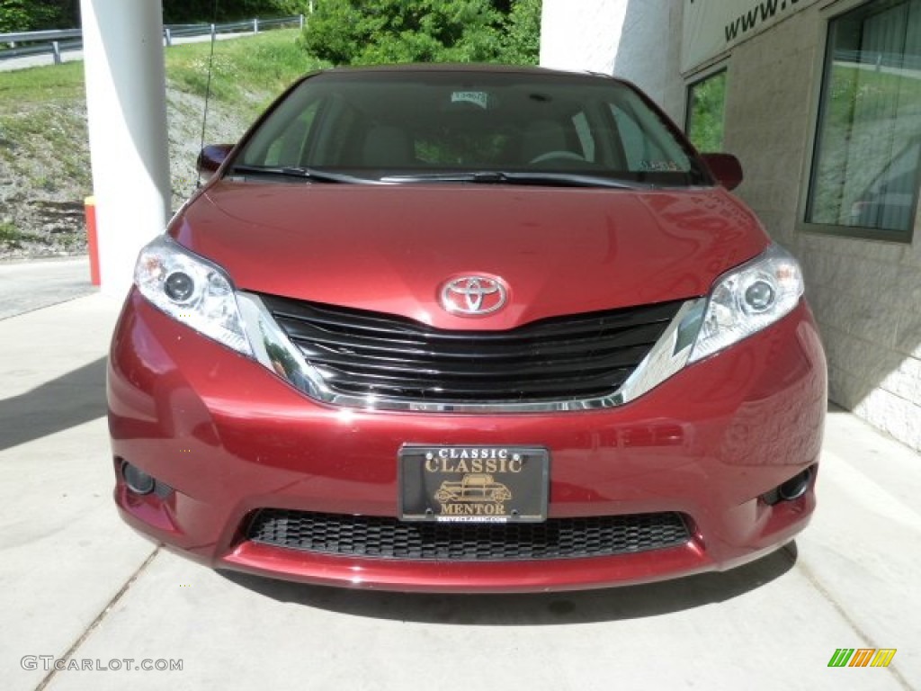 2012 Sienna LE AWD - Salsa Red Pearl / Bisque photo #6