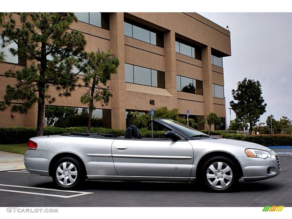 Brilliant Silver Metallic 2005 Chrysler Sebring Convertible Exterior Photo #66142763