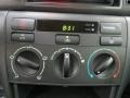 2004 Toyota Corolla S Controls