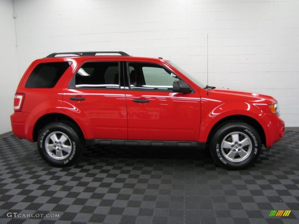 2009 Escape XLT 4WD - Torch Red / Charcoal photo #20