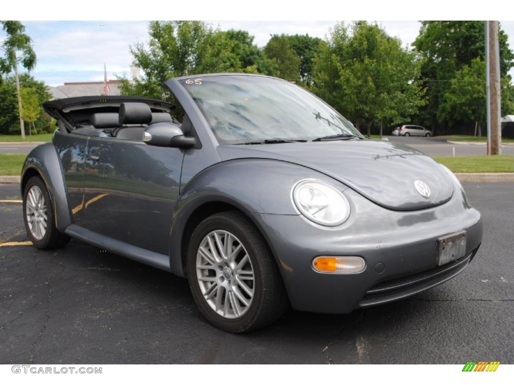 Platinum Grey Metallic 2004 Volkswagen New Beetle GL Convertible Exterior Photo #66144341