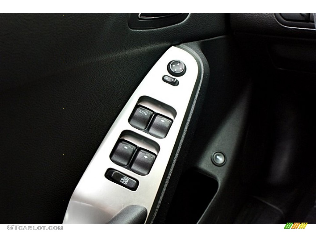 2010 G6 Sedan - Carbon Black Metallic / Ebony photo #27