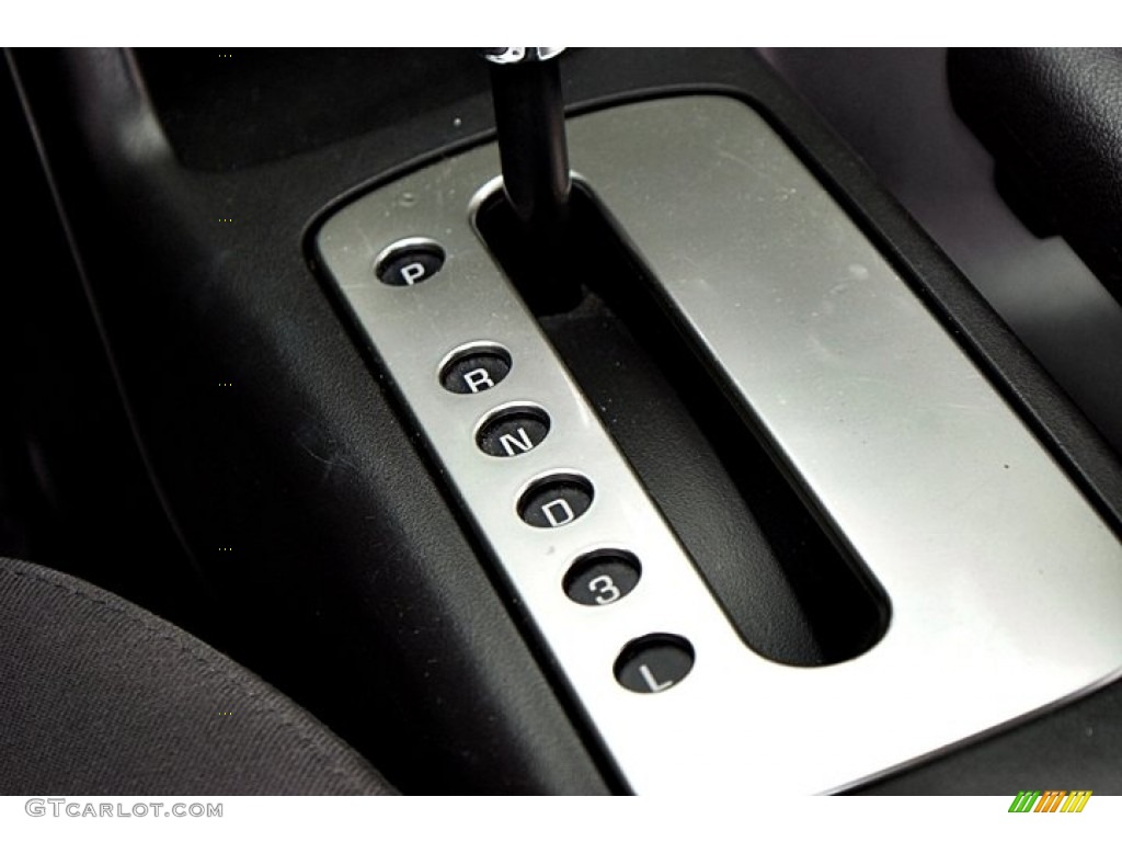 2010 G6 Sedan - Carbon Black Metallic / Ebony photo #32