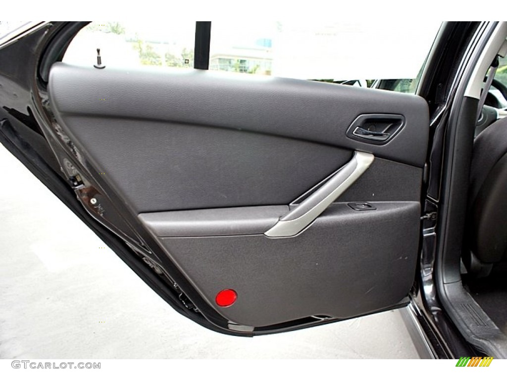 2010 Pontiac G6 Sedan Ebony Door Panel Photo #66144449