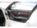 Arctic White - C 300 4Matic Photo No. 22