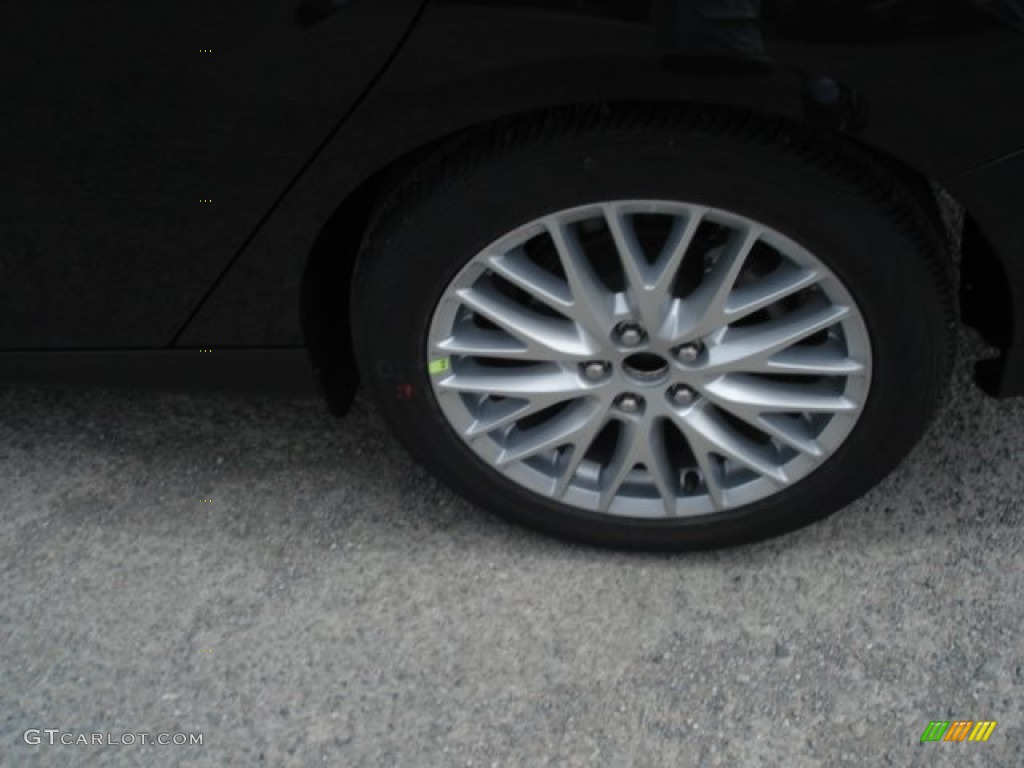 2012 Focus SEL Sedan - Tuxedo Black Metallic / Charcoal Black Leather photo #9