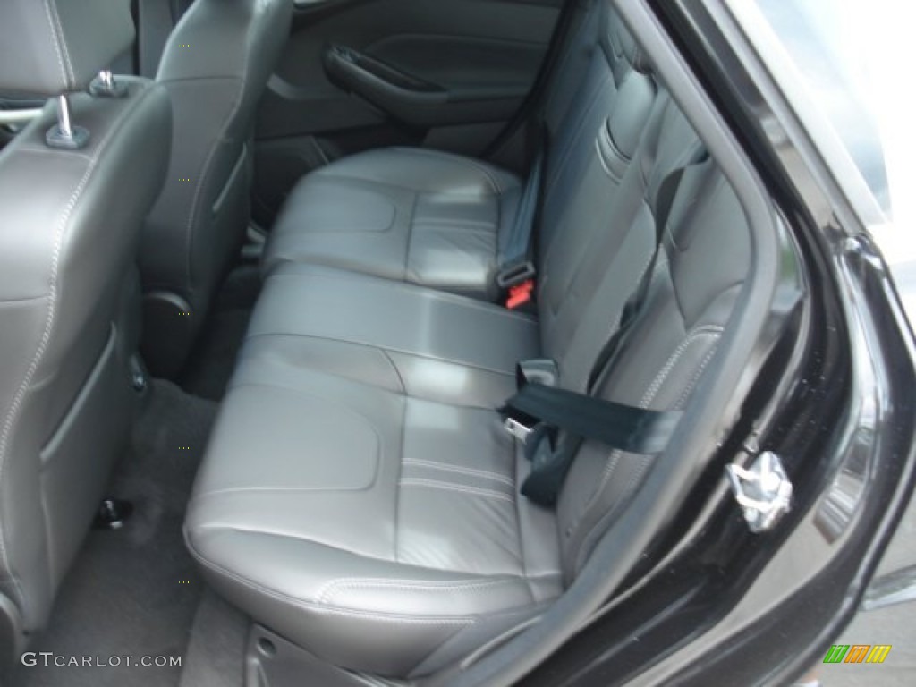 2012 Focus SEL Sedan - Tuxedo Black Metallic / Charcoal Black Leather photo #13