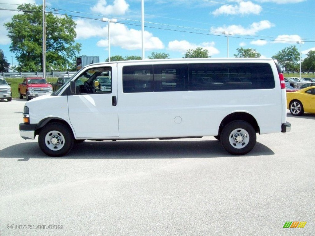 2011 Express 2500 Work Van - Summit White / Medium Pewter photo #13