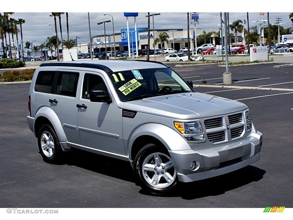 Bright Silver Metallic 2011 Dodge Nitro SXT Exterior Photo #66146102