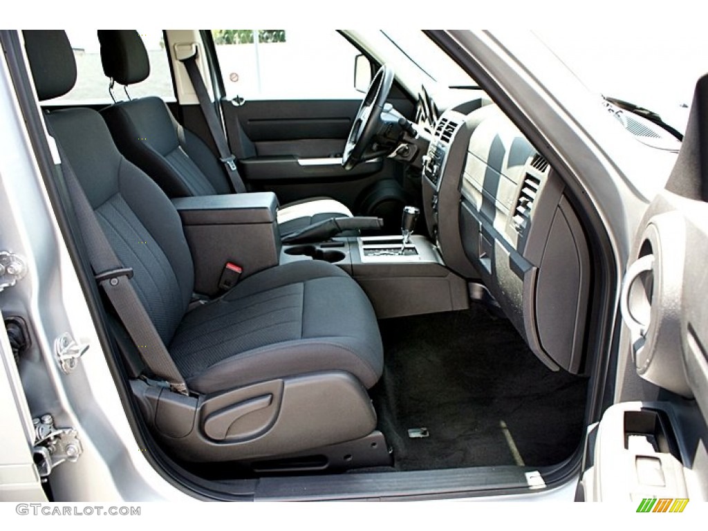 2011 Dodge Nitro SXT Interior Color Photos