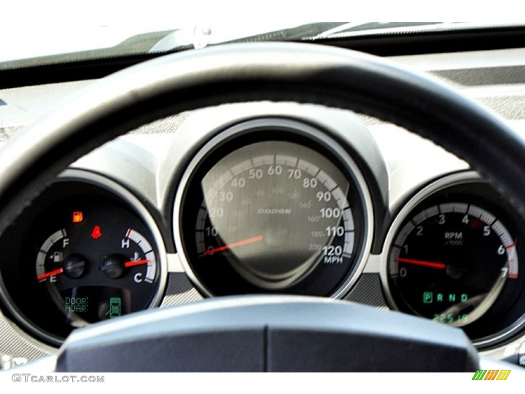 2011 Dodge Nitro SXT Gauges Photo #66146312