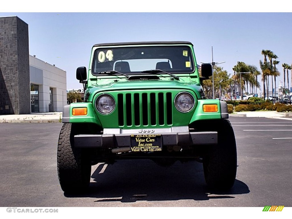 2004 Wrangler SE 4x4 - Electric Lime Green Pearl / Dark Slate Gray photo #3