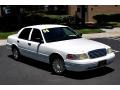 2004 Vibrant White Ford Crown Victoria LX  photo #2