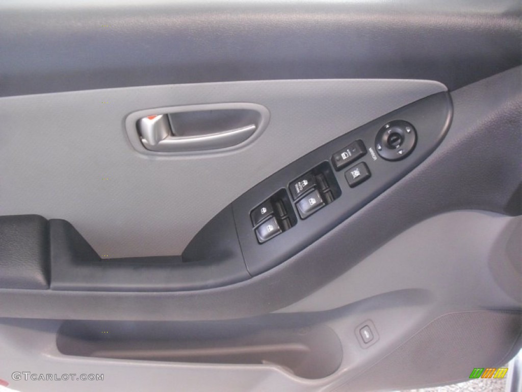 2008 Elantra SE Sedan - QuickSilver Metallic / Gray photo #12