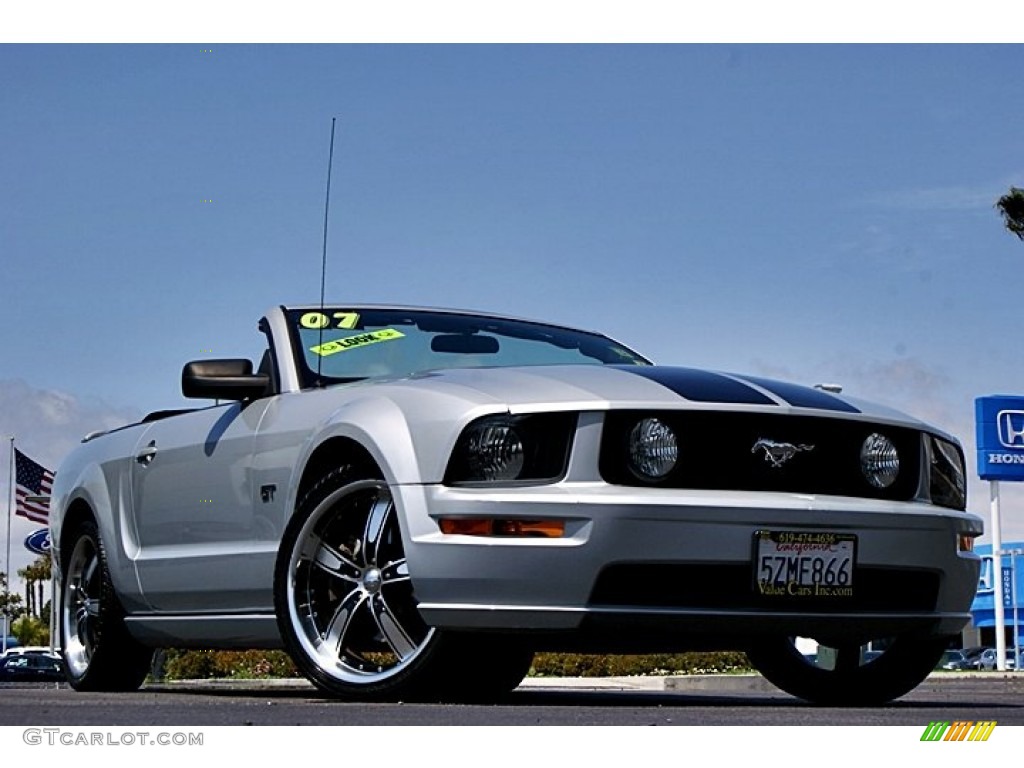 2007 Mustang GT Premium Convertible - Satin Silver Metallic / Dark Charcoal photo #1
