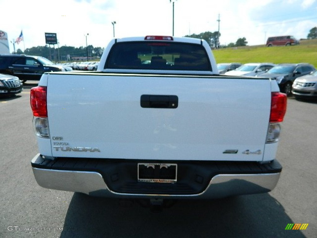 2012 Tundra TSS CrewMax 4x4 - Super White / Black photo #4