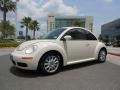 Harvest Moon Beige 2006 Volkswagen New Beetle 2.5 Coupe Exterior