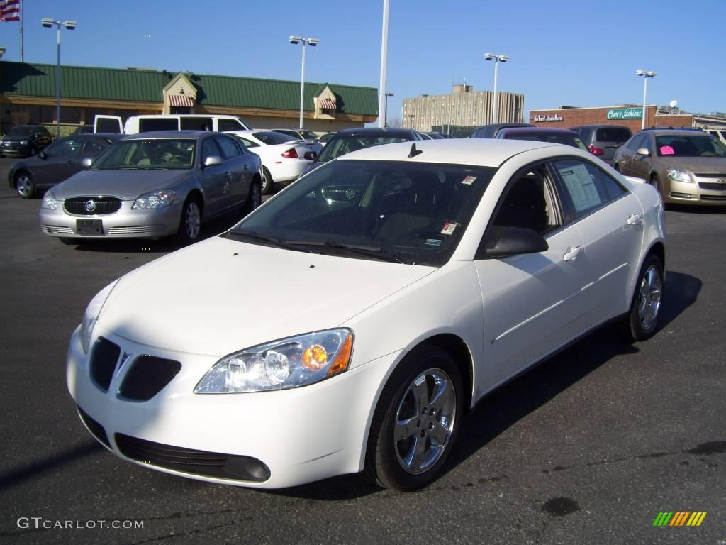 Ivory White Pontiac G6