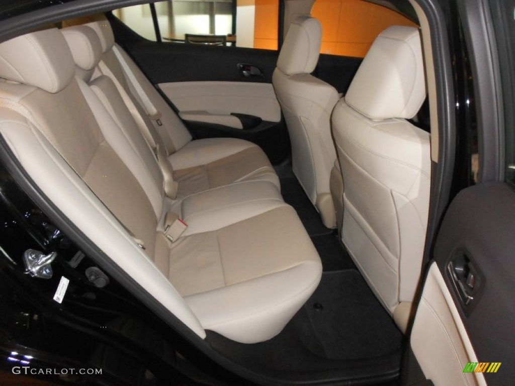 2013 Acura ILX 2.0L Technology Rear Seat Photo #66155252