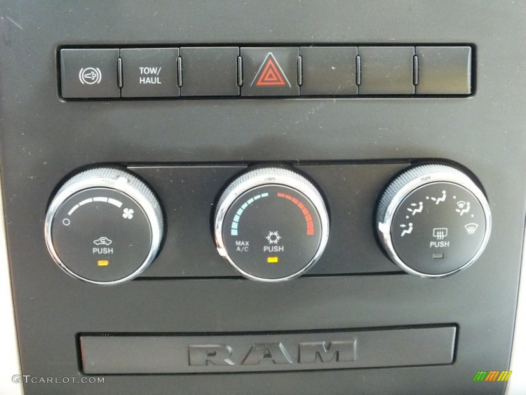2010 Dodge Ram 3500 Lone Star Crew Cab Dually Controls Photos