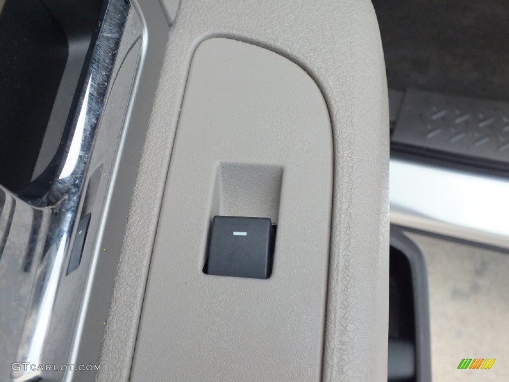 2010 F150 XLT SuperCrew - Ingot Silver Metallic / Medium Stone photo #21