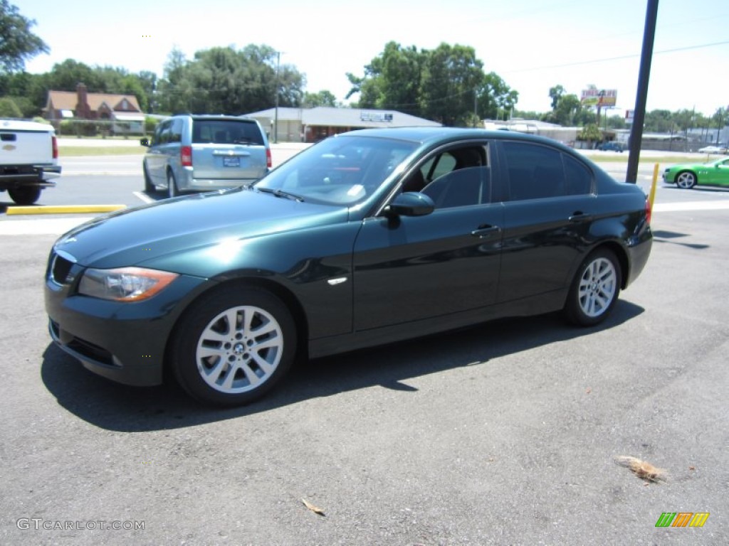 2006 3 Series 325i Sedan - Deep Green Metallic / Terra/Black Dakota Leather photo #12
