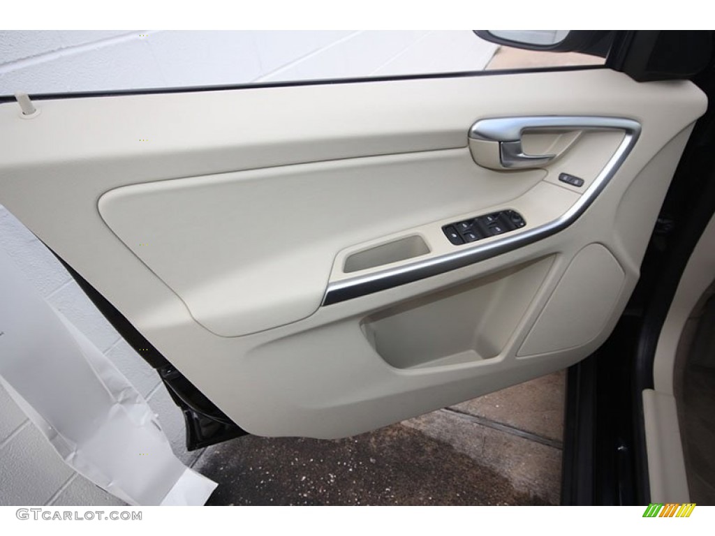 2011 Volvo XC60 3.2 Sandstone Beige Door Panel Photo #66160880