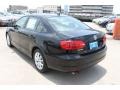 Black - Jetta SE Sedan Photo No. 7