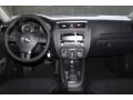 Black - Jetta SE Sedan Photo No. 16