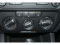 Black - Jetta SE Sedan Photo No. 19