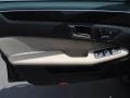 Black - E 350 Sedan Photo No. 19