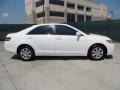 Super White - Camry  Photo No. 2