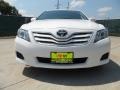 Super White - Camry  Photo No. 9