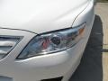 Super White - Camry  Photo No. 10