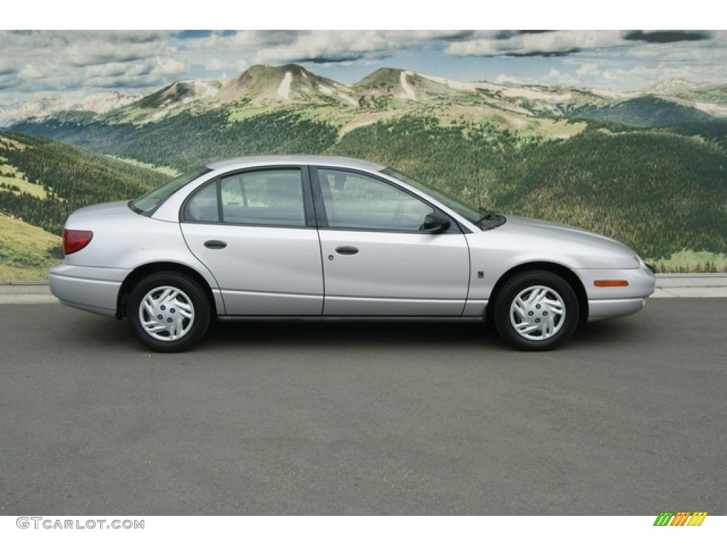 Silver 2001 Saturn S Series SL Sedan Exterior Photo #66167441