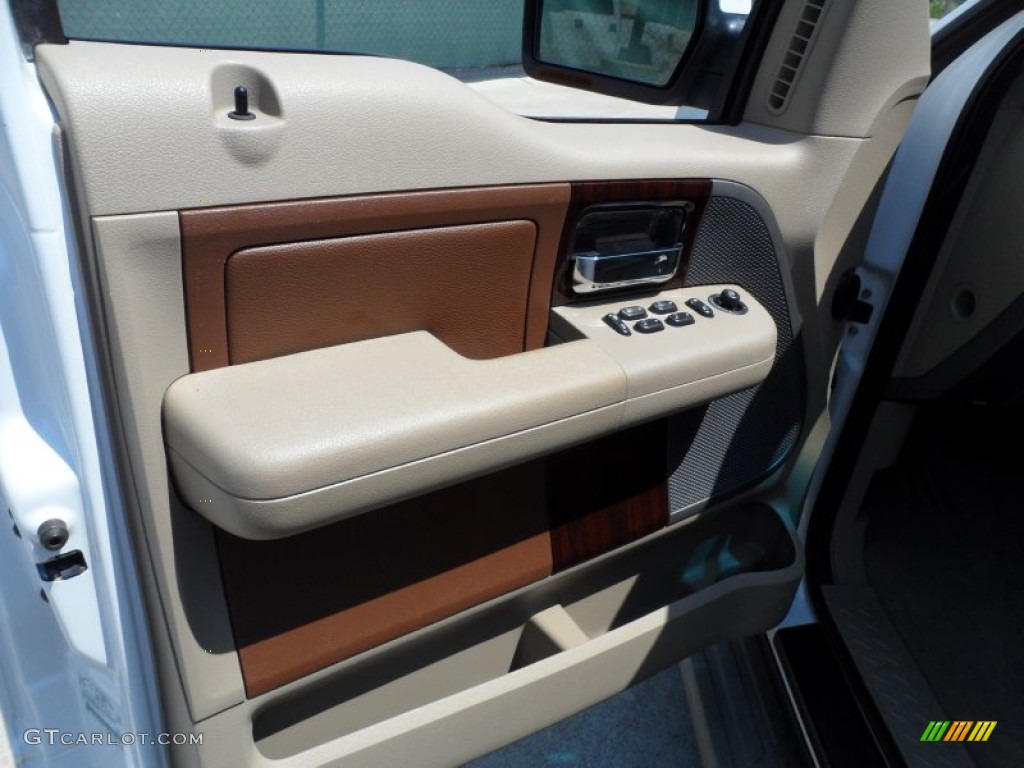 2007 F150 King Ranch SuperCrew - Oxford White / Castano Brown Leather photo #29