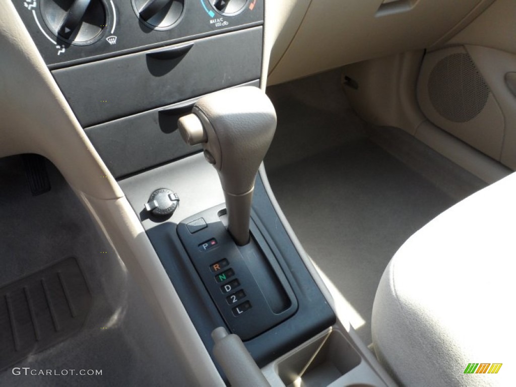 2006 Toyota Corolla CE Transmission Photos
