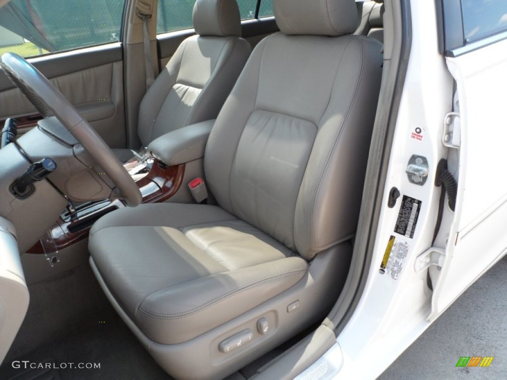 2005 Camry XLE V6 - Super White / Taupe photo #36