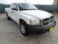 2005 Bright White Dodge Dakota ST Club Cab  photo #1