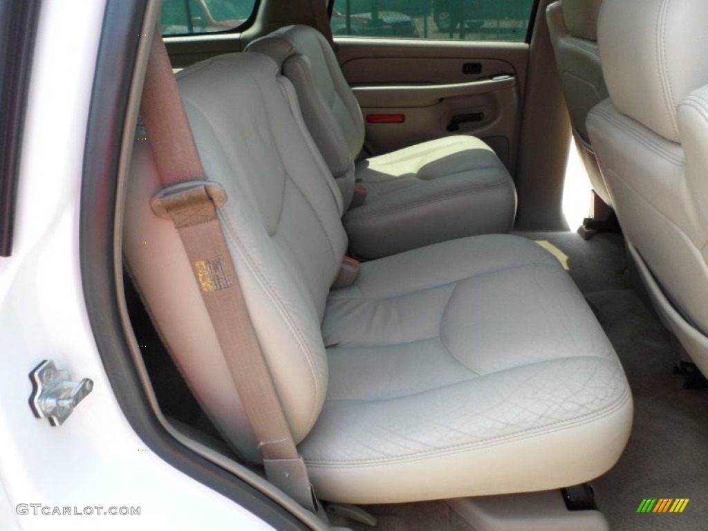 2004 Tahoe LT - Summit White / Gray/Dark Charcoal photo #24