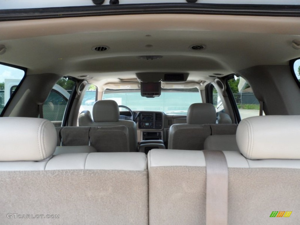 2004 Tahoe LT - Summit White / Gray/Dark Charcoal photo #26