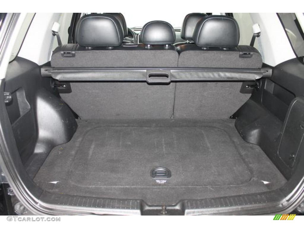 2005 Ford Escape Limited Trunk Photos