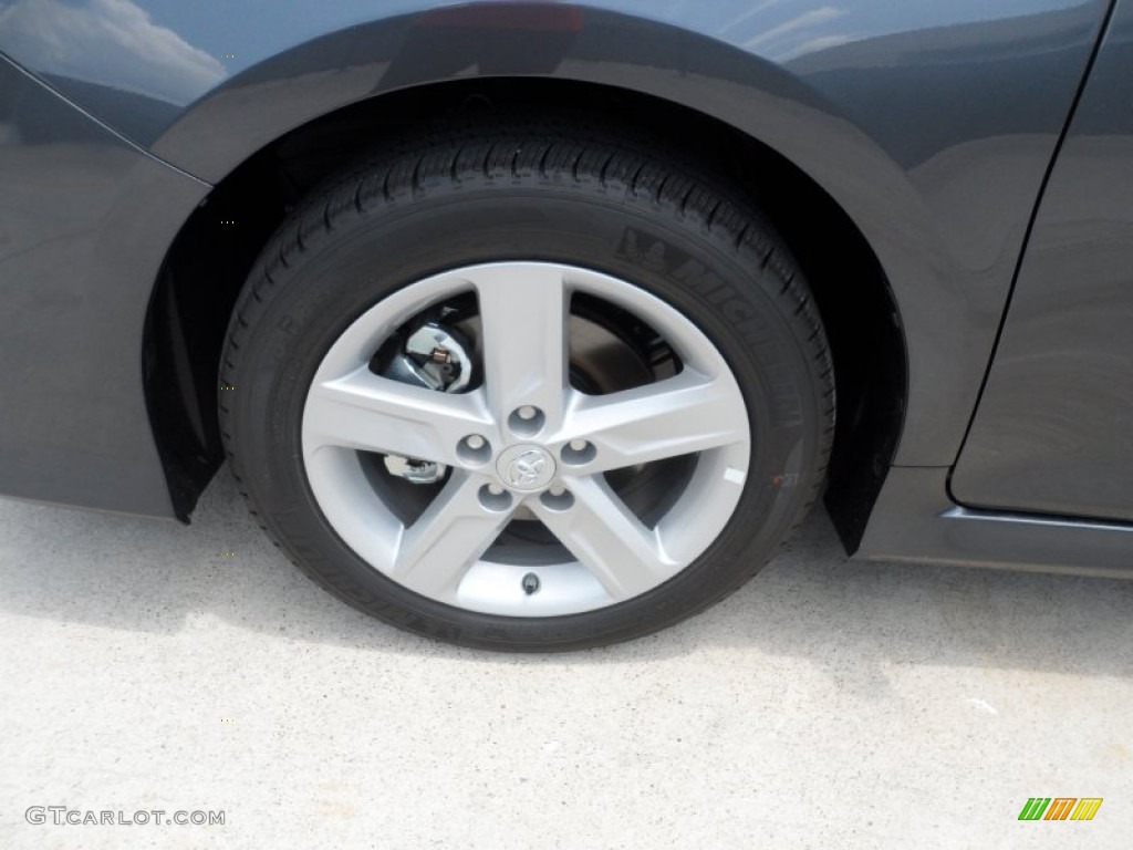 2012 Camry SE - Magnetic Gray Metallic / Black photo #11