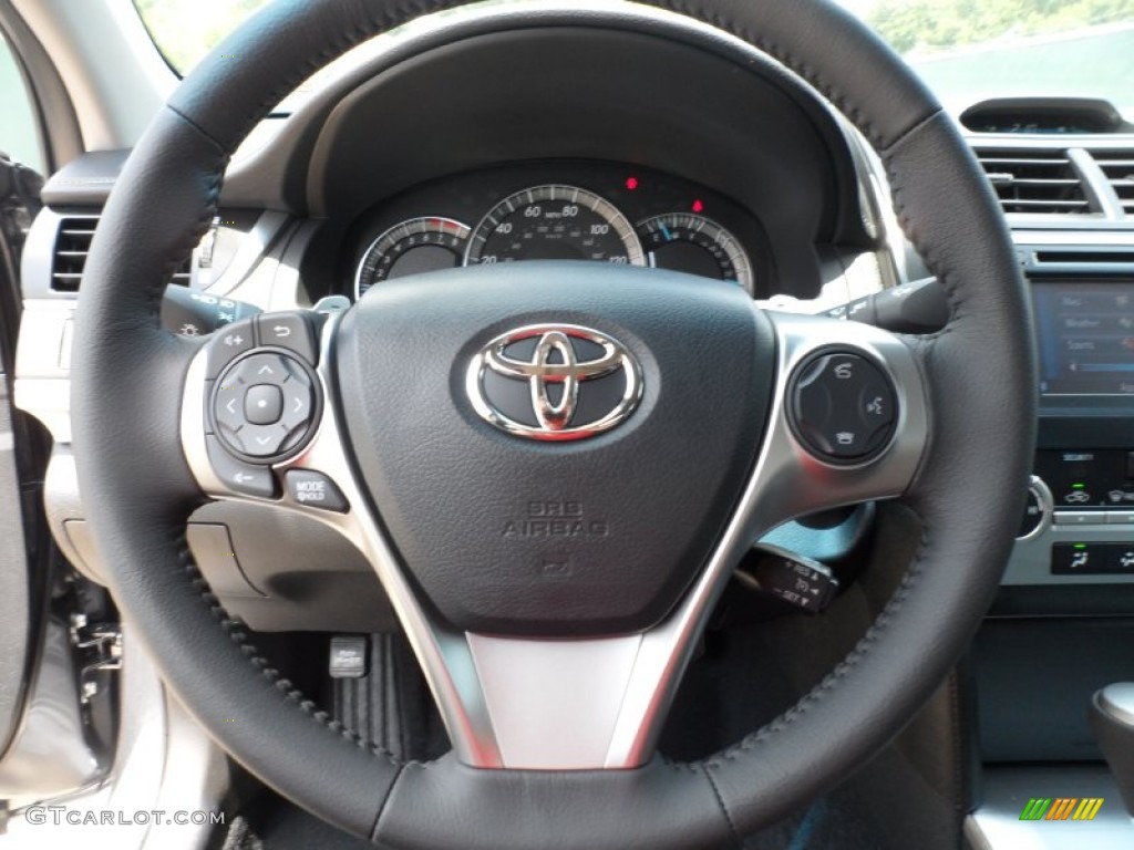 2012 Camry SE - Magnetic Gray Metallic / Black photo #32