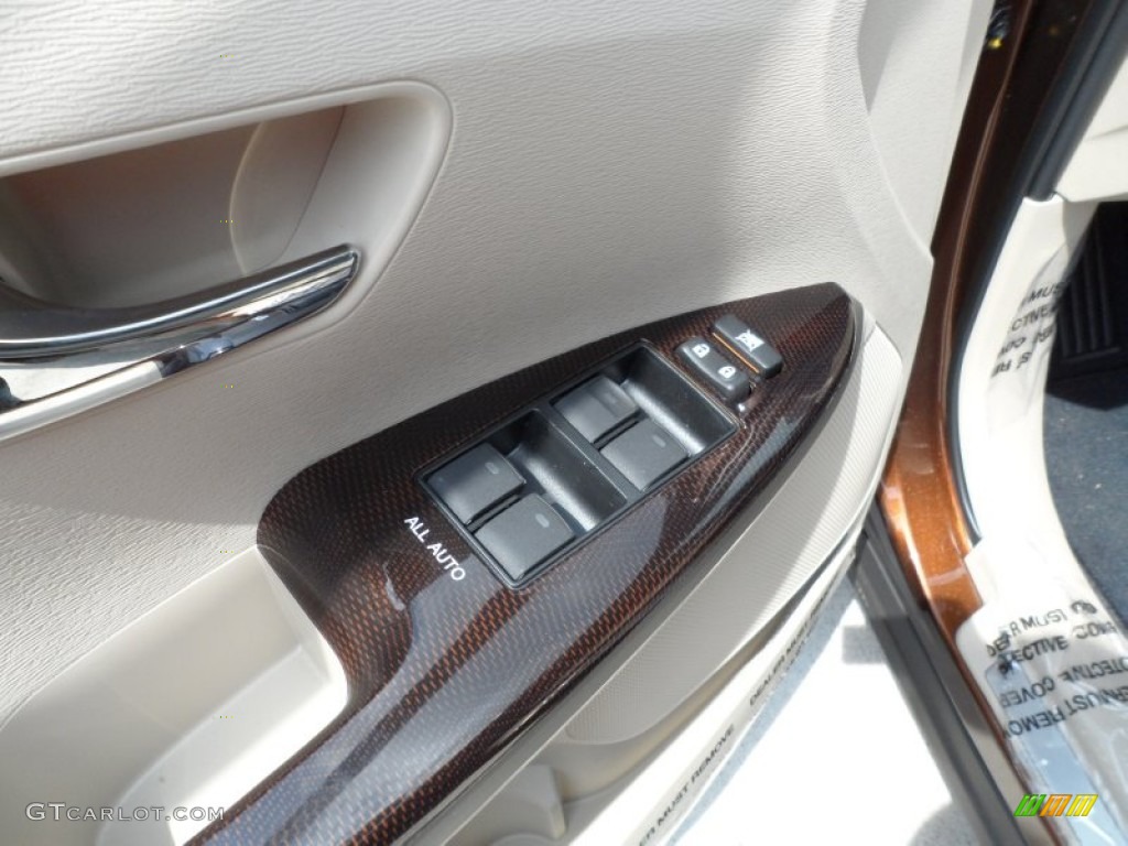 2012 Toyota Venza LE Controls Photo #66174506
