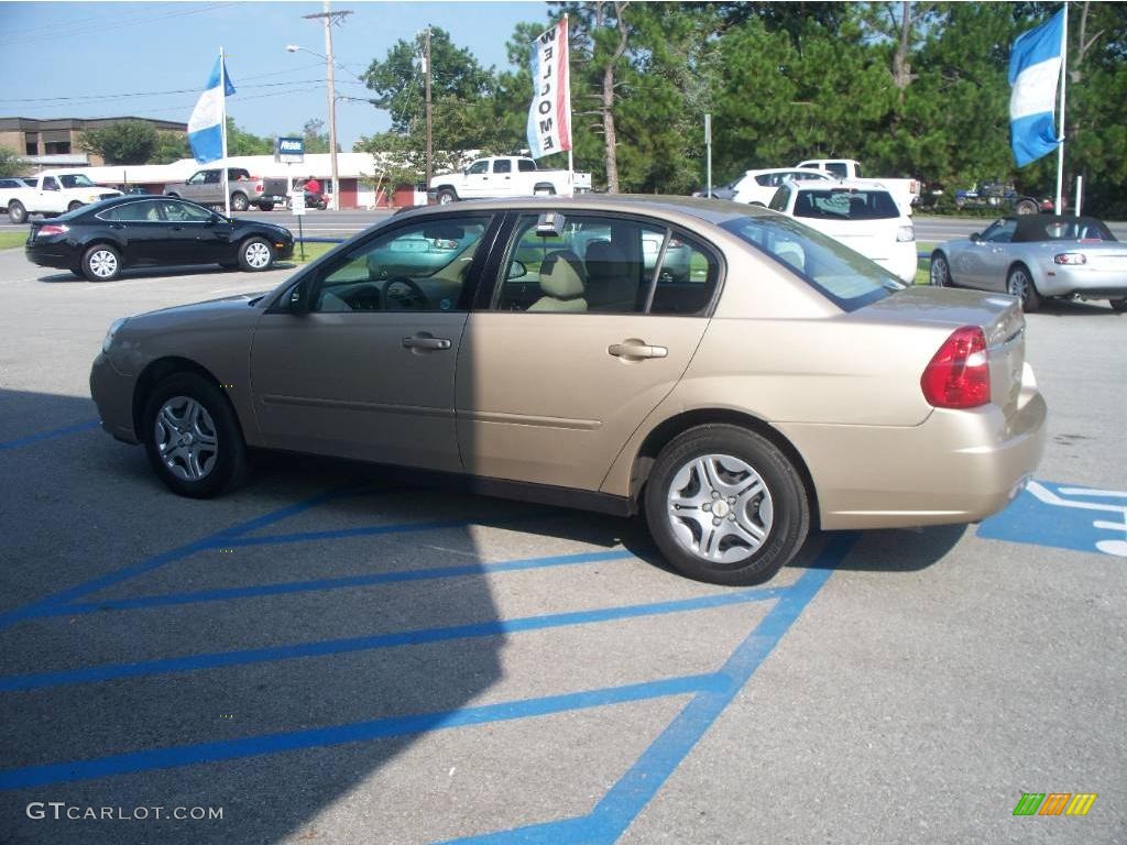 2008 Malibu Classic LS Sedan - Sandstone Metallic / Cashmere Beige photo #7